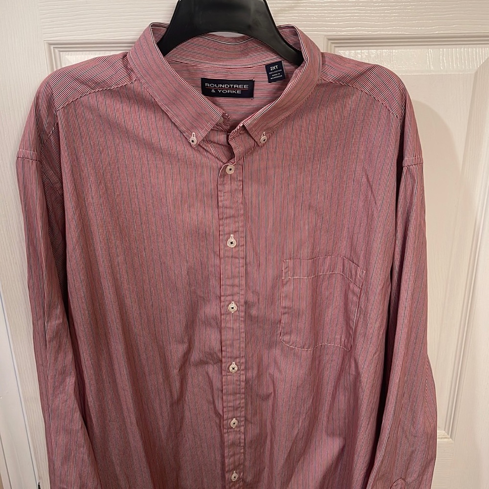 Big and tall (2XT) Great condition dress button down. Perfect gift for fall.